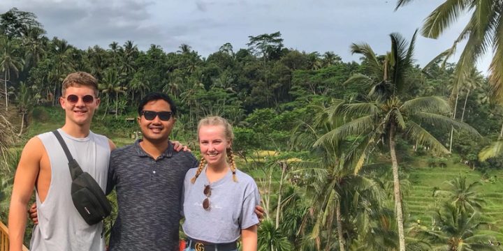 Bali Private tours guide and driver English service