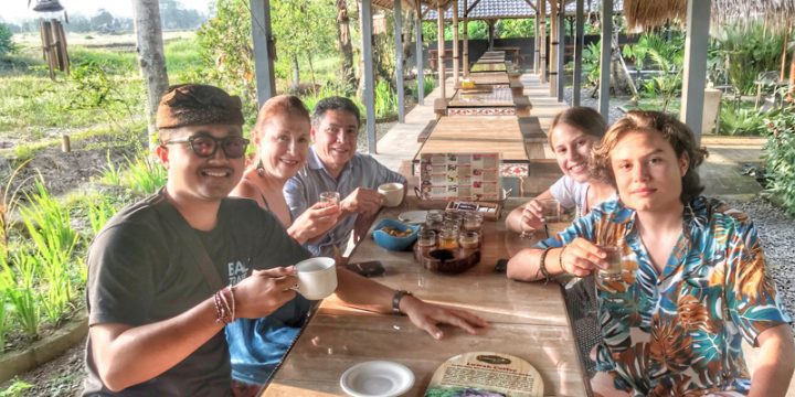 Hire Private Tour Guide in Bali with Spanish Speaking Tour