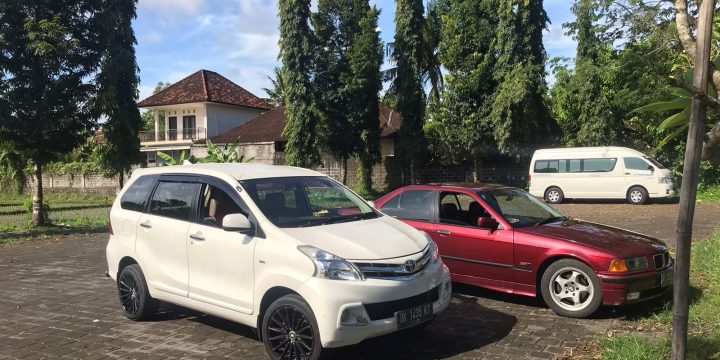 How much hire a taxi driver Bali airport to hotel